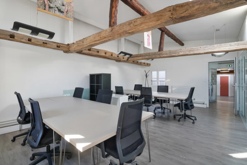 Bureau 7 - 10 postes - M2